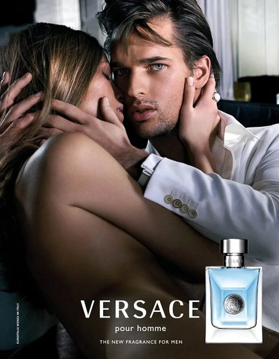 🧊 Perfume Masculino – Versace Pour Homme Eau de Toilette 30ml