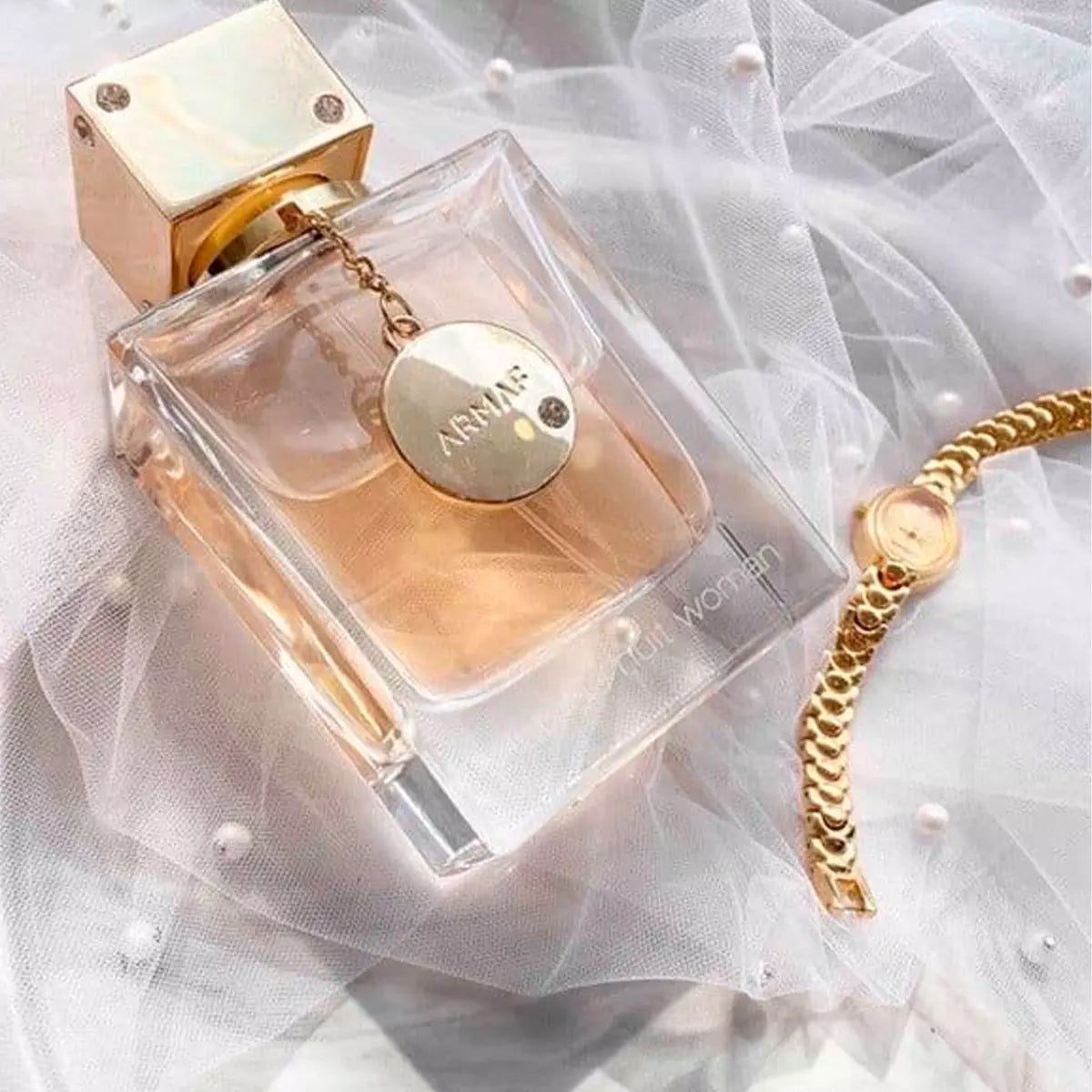 🌸 Perfume Feminino – Armaf Club De Nuit Woman Eau de Parfum 105ml