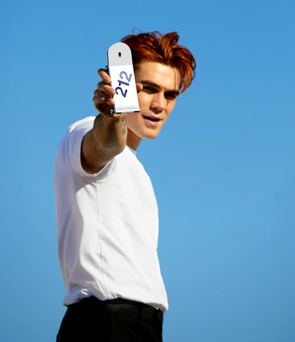 ✨ Perfume Masculino – Carolina Herrera 212 Heroes Men Eau de Toilette 90ml