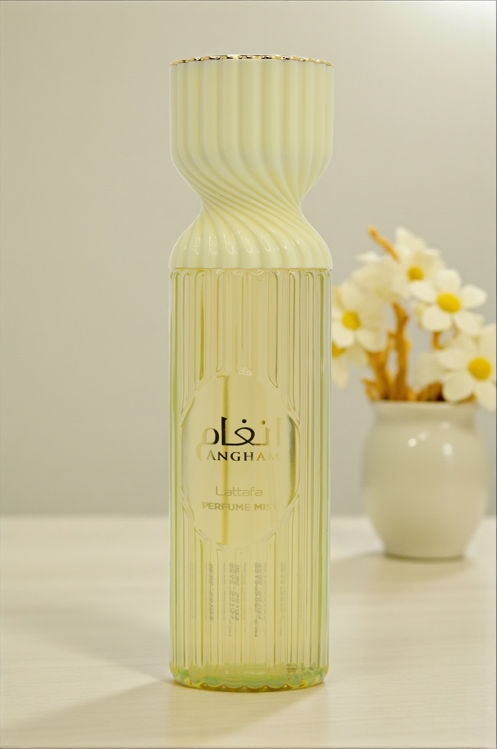 ✨ Body Splash Feminino – Lattafa Angham 200ml