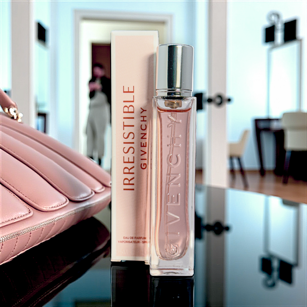 🌹 Perfume Feminino Givenchy Irresistible Rose Velvet Eau de Parfum – 12,5ml (Perfume de Bolsa)