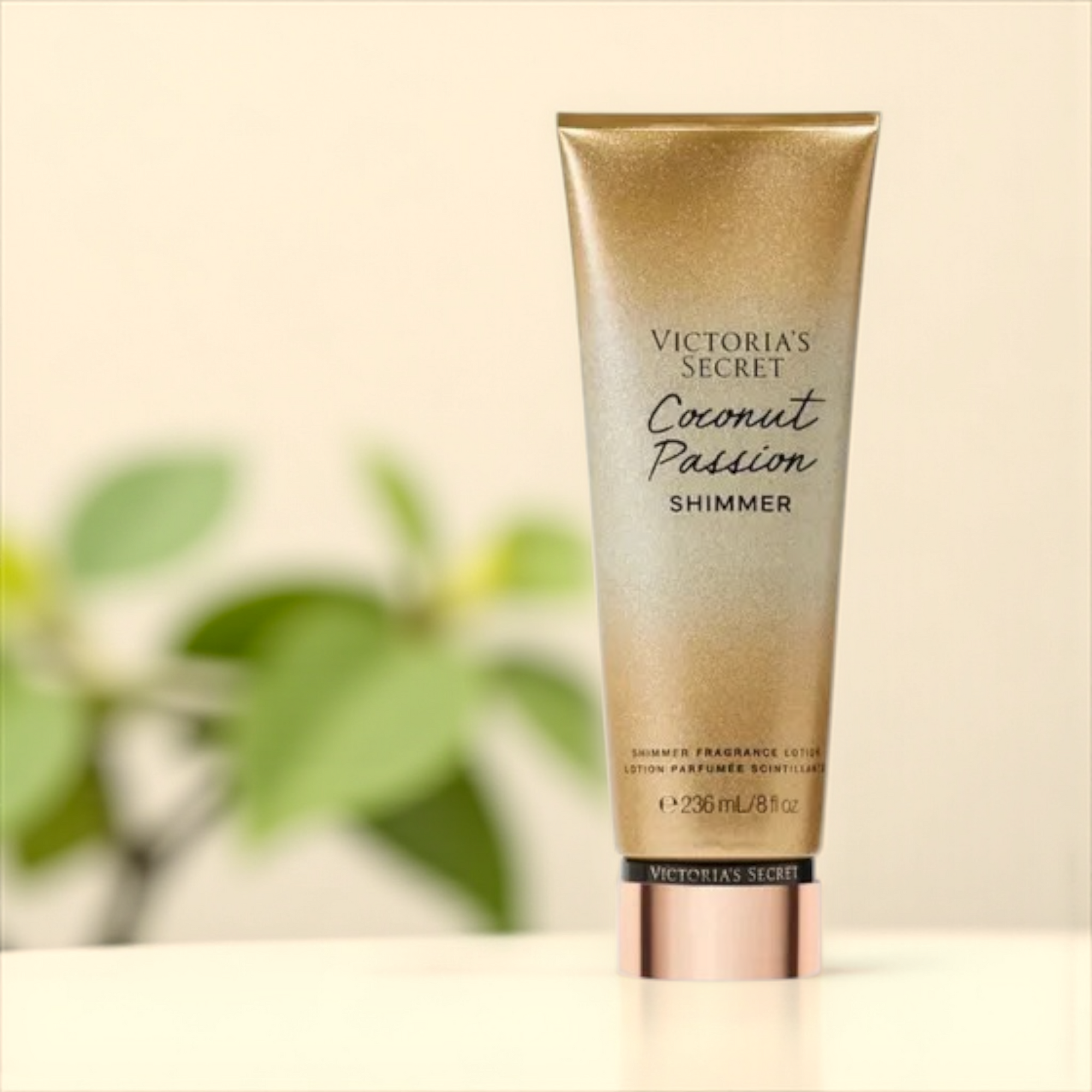 ✨ Creme Hidratante Corporal com Brilho Victoria’s Secret Coconut Passion Shimmer – 236ml