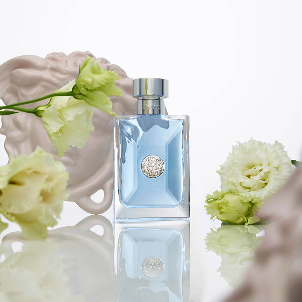 🧊 Perfume Masculino – Versace Pour Homme Eau de Toilette 50ml