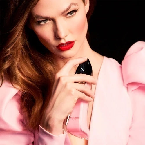 💖 Perfume Feminino – Carolina Herrera Good Girl Blush Eau de Parfum